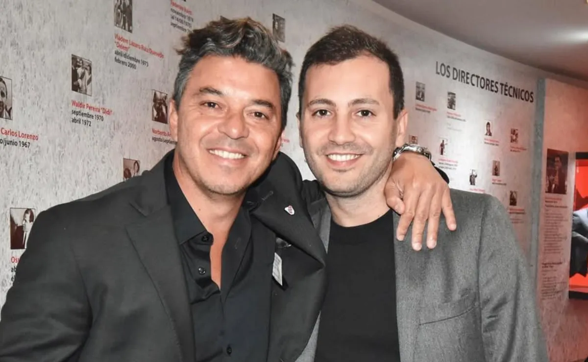 El dirigencia desmintió la llegada de dos jugadores.