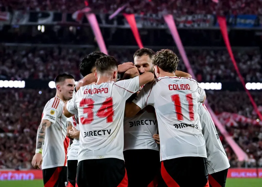 Formación confirmada de River para esta noche contra Barcelona.