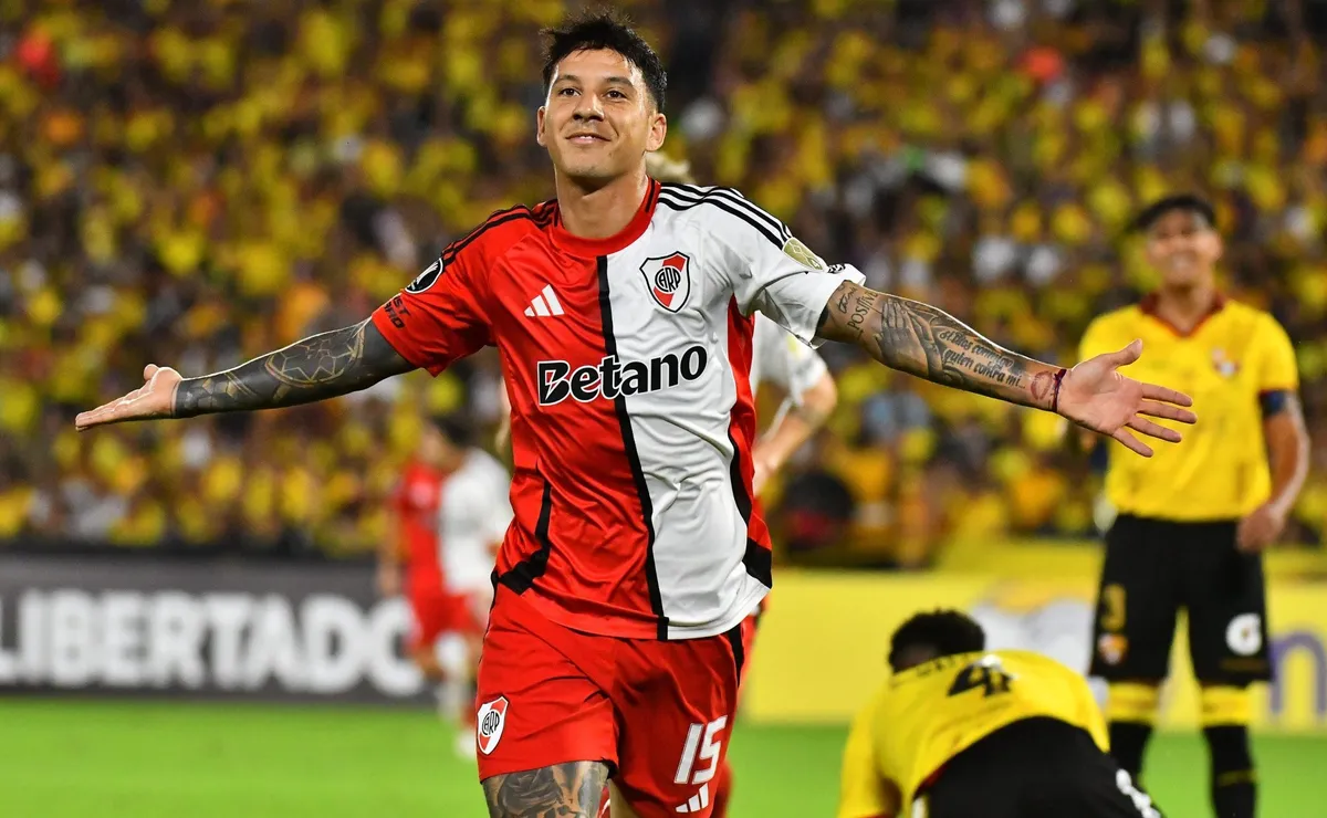 Driussi dejó atrás la pequeña molestia que lo hizo salir en Ecuador y será titular.