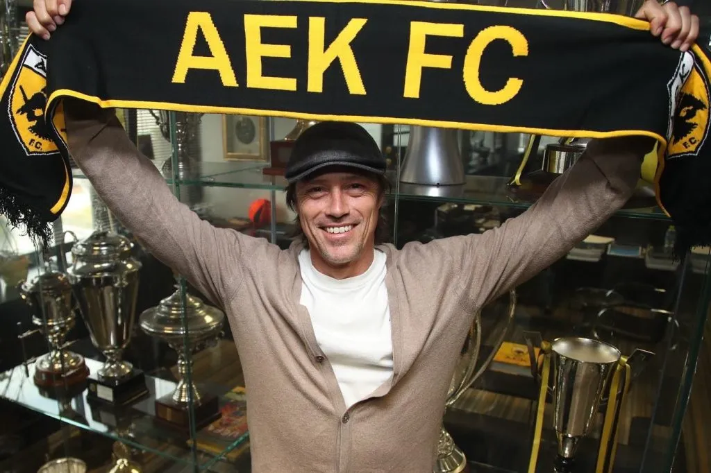 Almeyda se irá de Grecia después de tres años y podría irse al fútbol árabe.