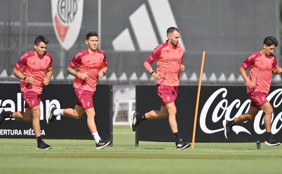 El futbolista que no va al banco.