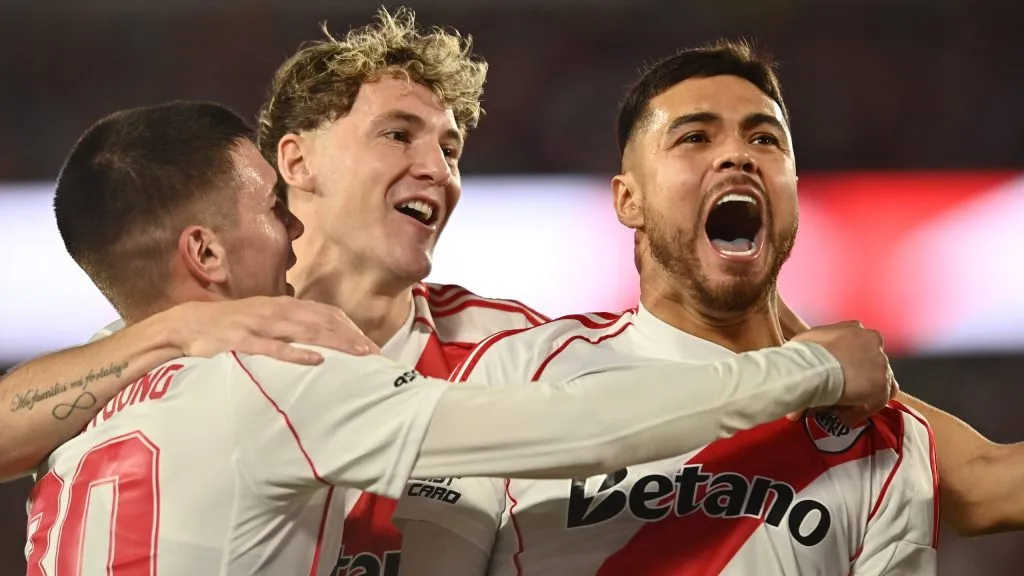 Paulo Díaz y Colidio serán titulares ante Platense.