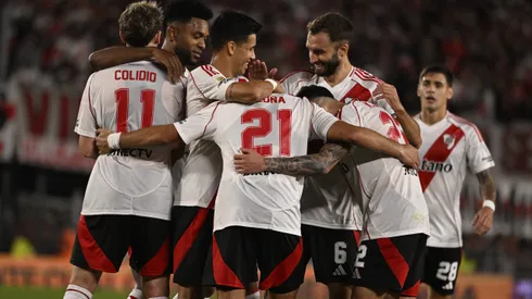 River buscará sellar el pase a octavos ante IDV.