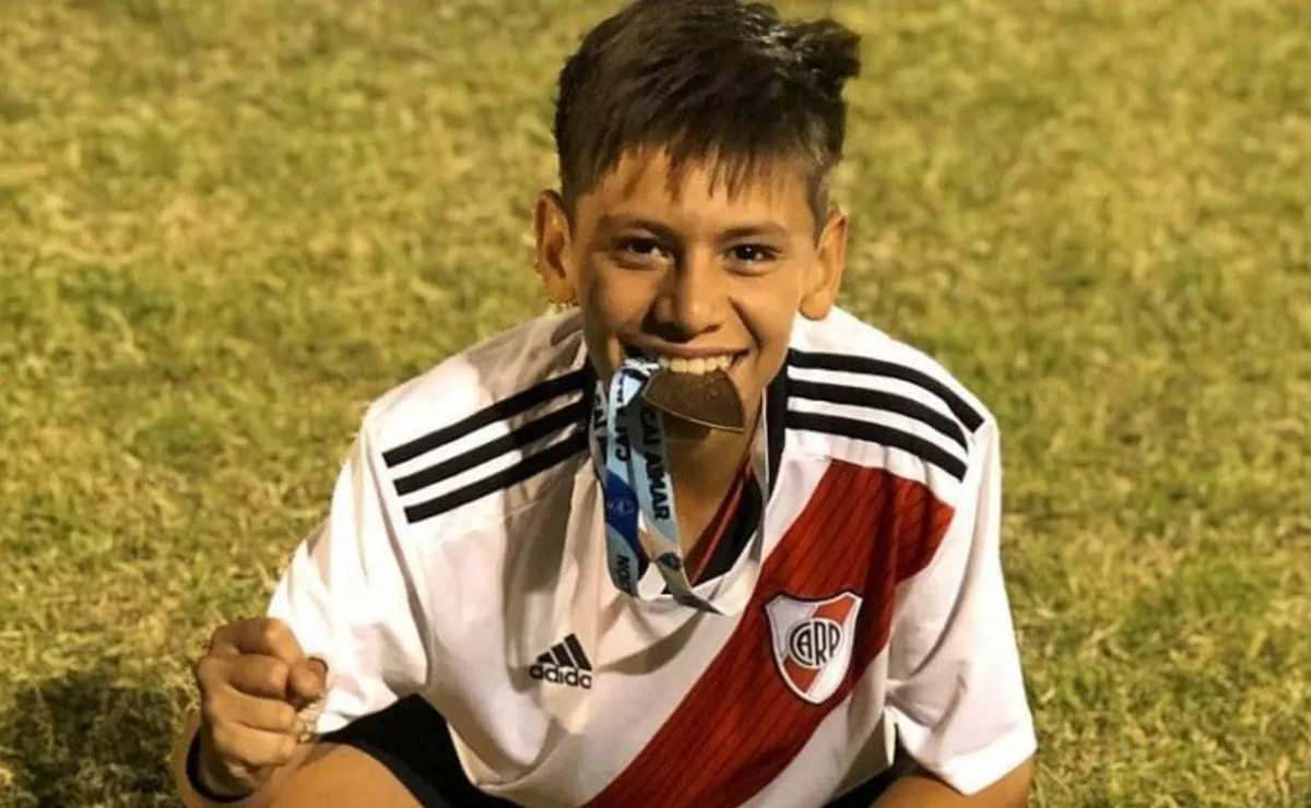El Diablito casi llega al eterno rival.