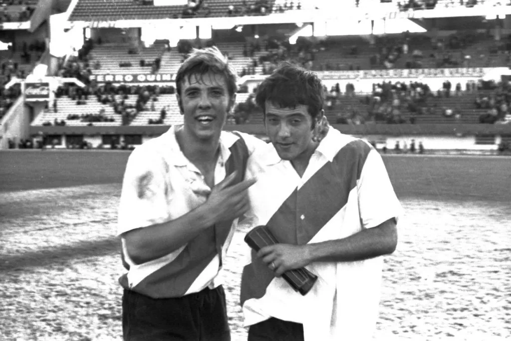 Mostaza Merlo junto a Aníbal Francisco Cibeyra. (Museo River)