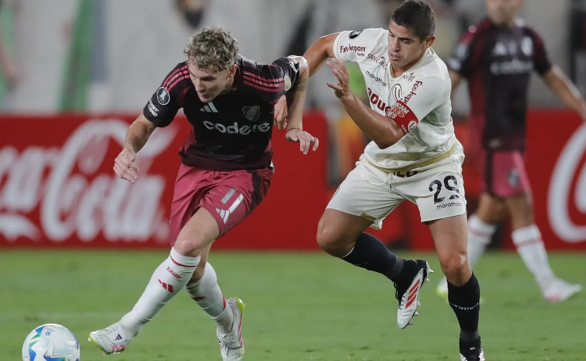 A qué hora juega River y por dónde verlo.