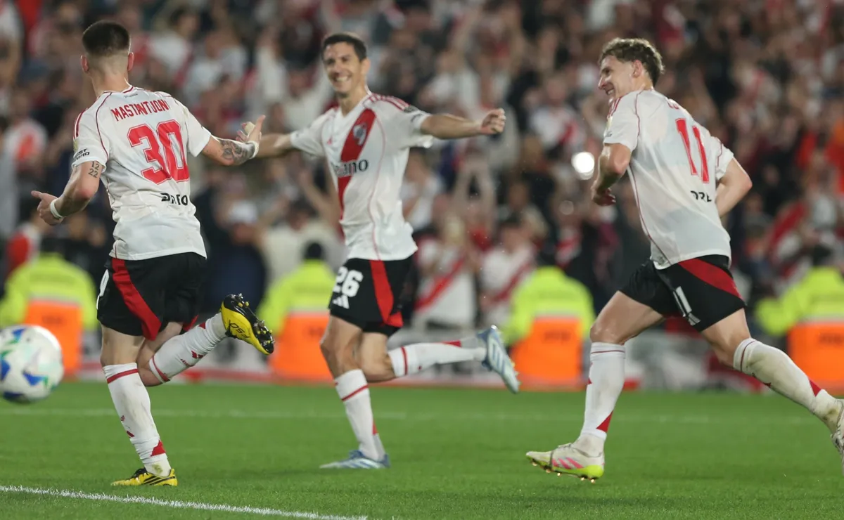Los jugadores de River, a pura celebración.