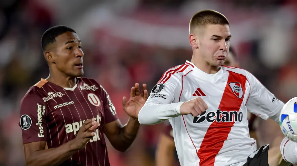 River no tuvo una buena noche futbolística ante Universitario.