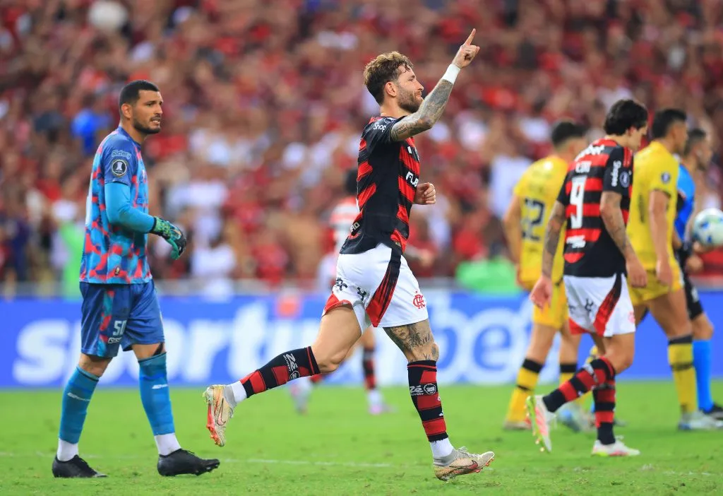 Flamengo le ganó 1-0 a Táchira, se clasificó como segundo y podría ser rival de River en octavos. (Foto: Getty).