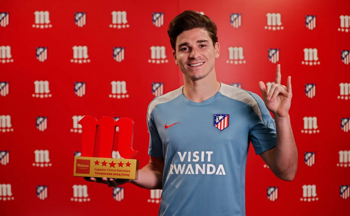 Julián Álvarez, el mejor de su equipo.