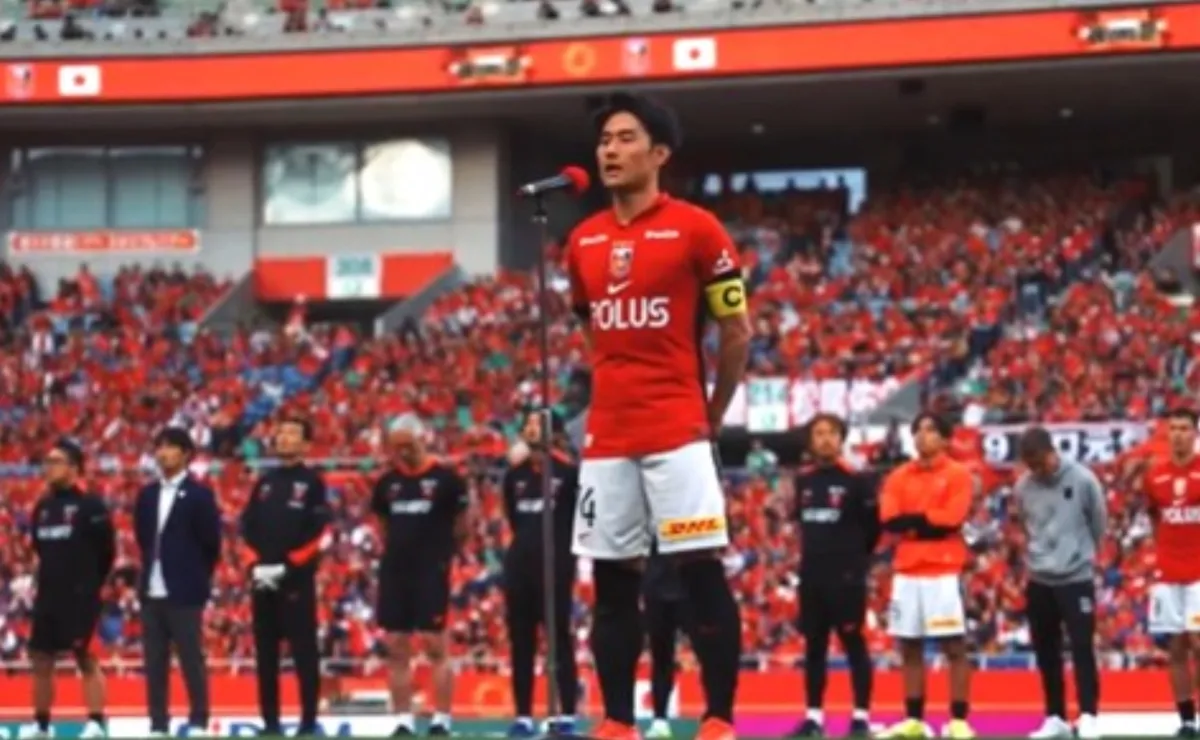 Takahiro Sekine, capitán del Urawa Red Diamonds de Japón.