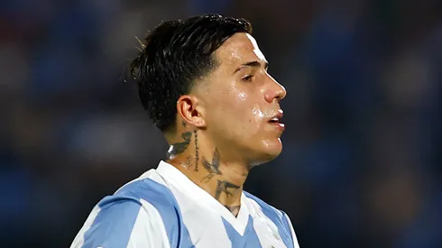 Enzo Fernández no está presente en el partido ante Chile.