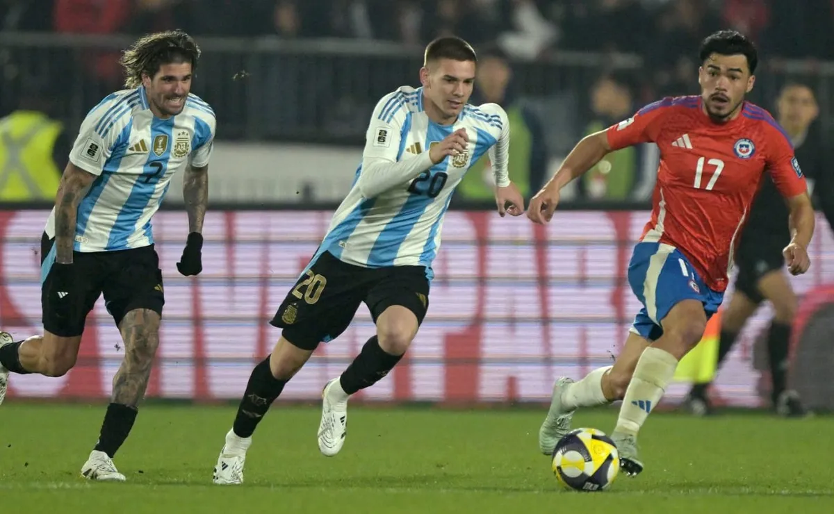 Mastantuono tuvo su debut en la Selección.