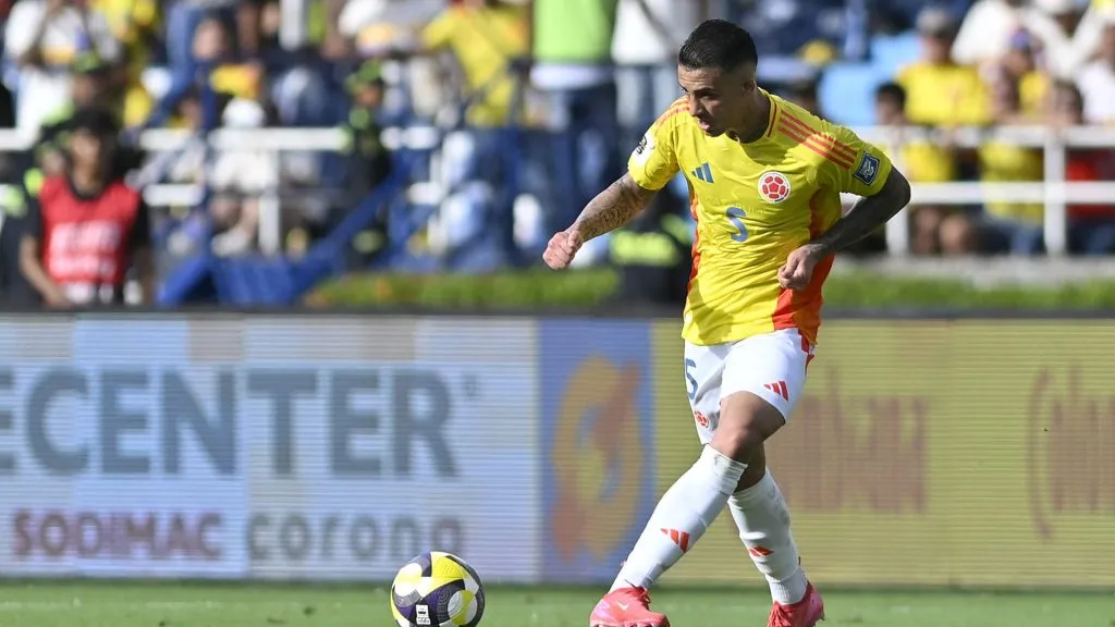 Kevin Castaño jugó los 90′ en Colombia ante Perú.