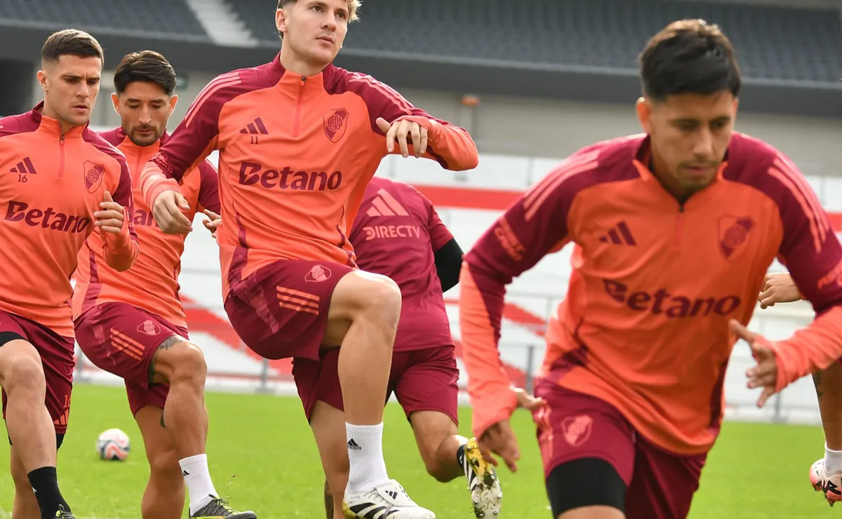 River se prepara para viajar rumbo a Estados Unidos.