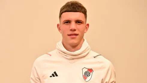 Carboni estuvo un mes en River y se fue sin debutar oficialmente.