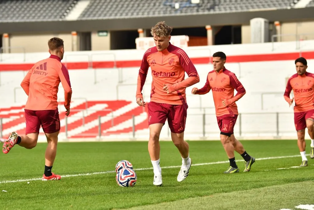 River entrena a toda máquina con vistas al Mundial de Clubes.