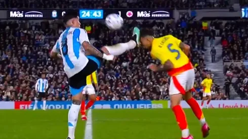 La patada de Enzo Fernández