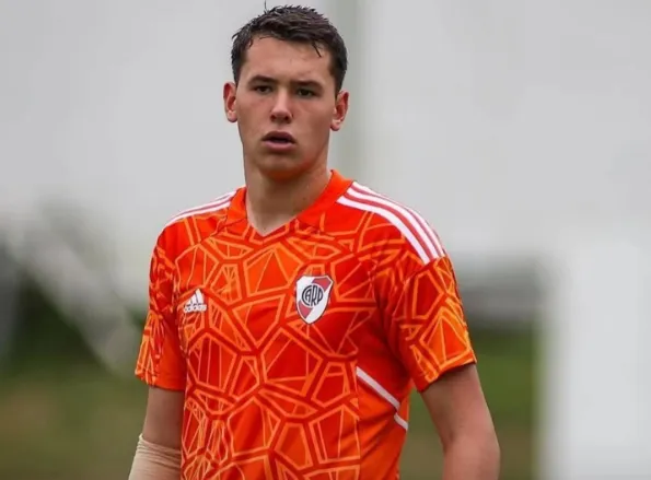 Franco Jaroszewicz será el arquero de la Reserva.