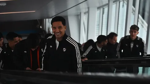 River aterrizó en Seattle y espera por su debut.