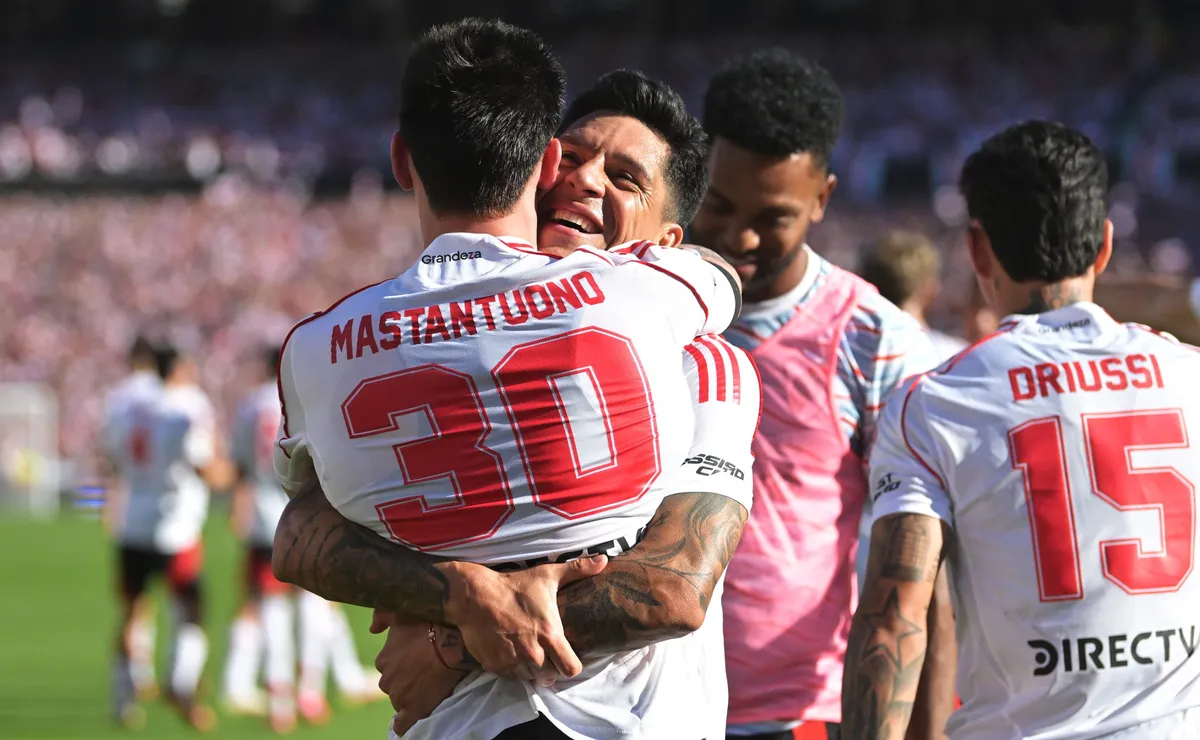 El consejo de Enzo Pérez a Mastantuono.