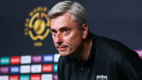 El DT de Urawa felicitó a River.