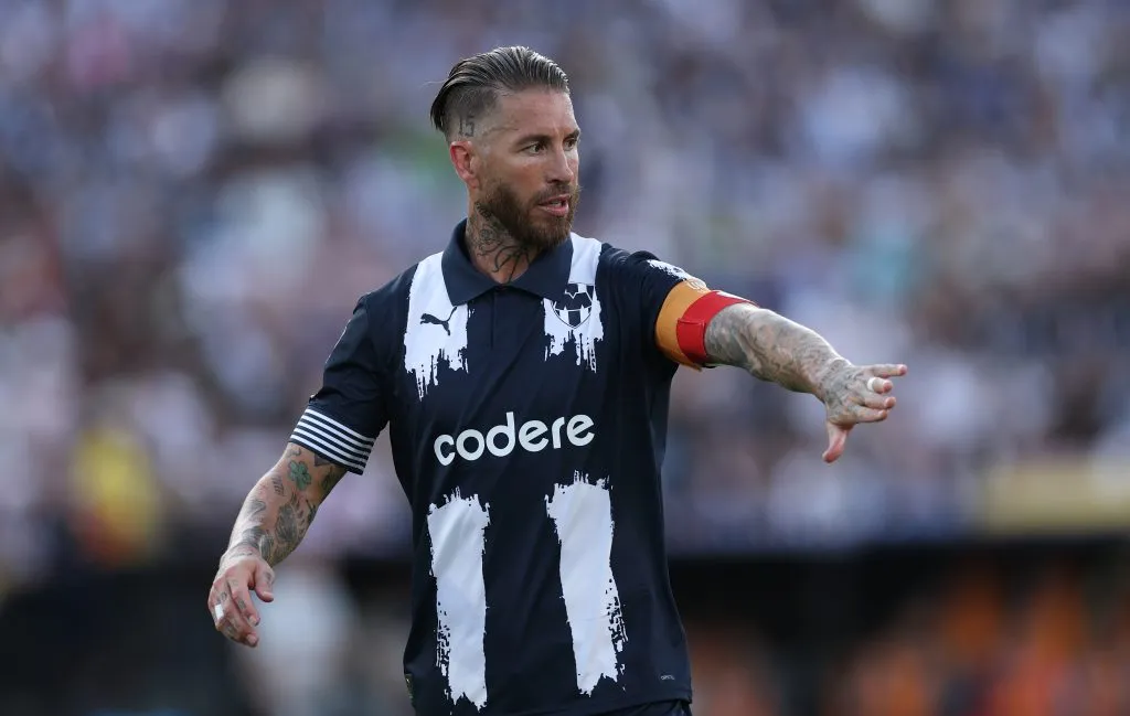 Sergio Ramos trabaja para llegar en mejores condiciones al partido vs. River. (Getty Images)