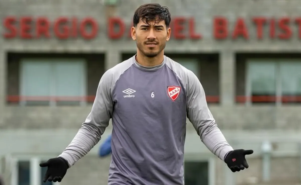 Román Vega no jugará en River y fue vendido al fútbol de Rusia.