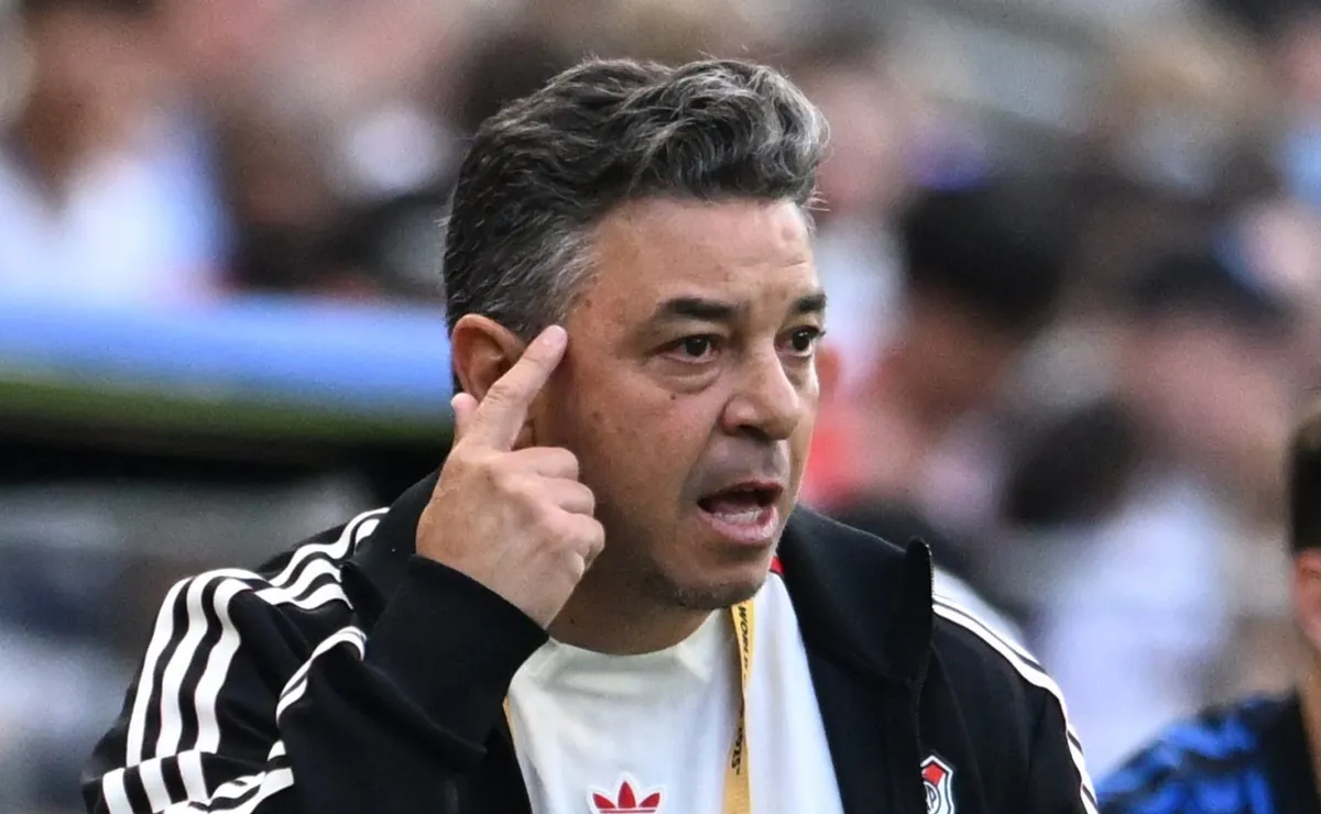 Gallardo cuestionó a la FIFA.