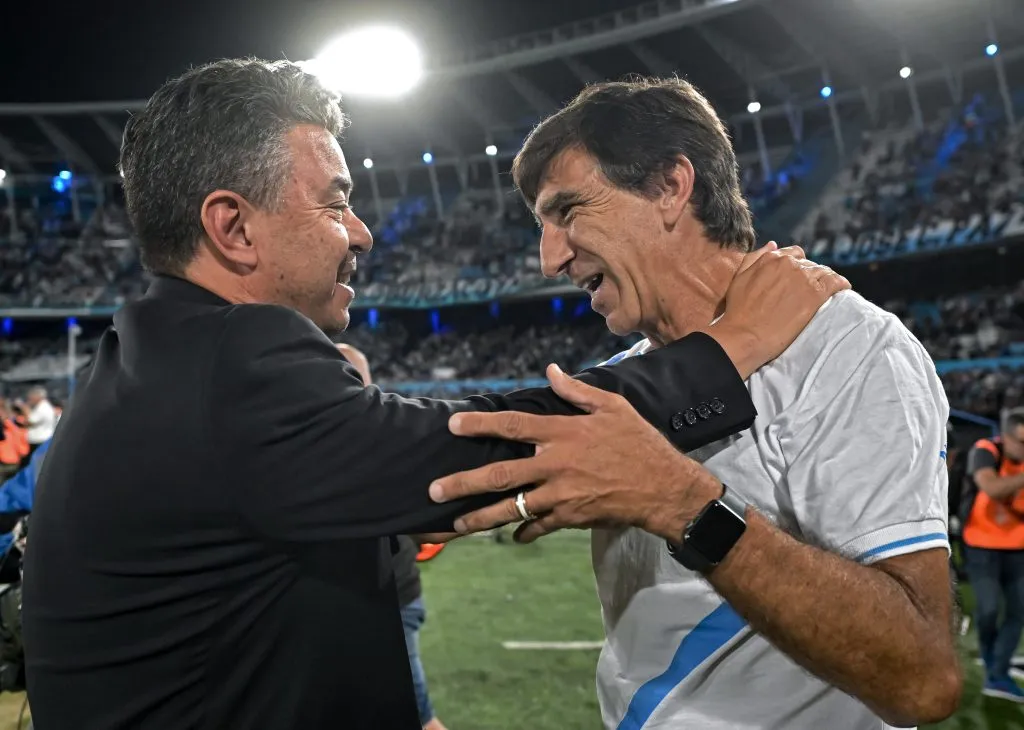 Costas se mostró enojado por la venta de Salas.