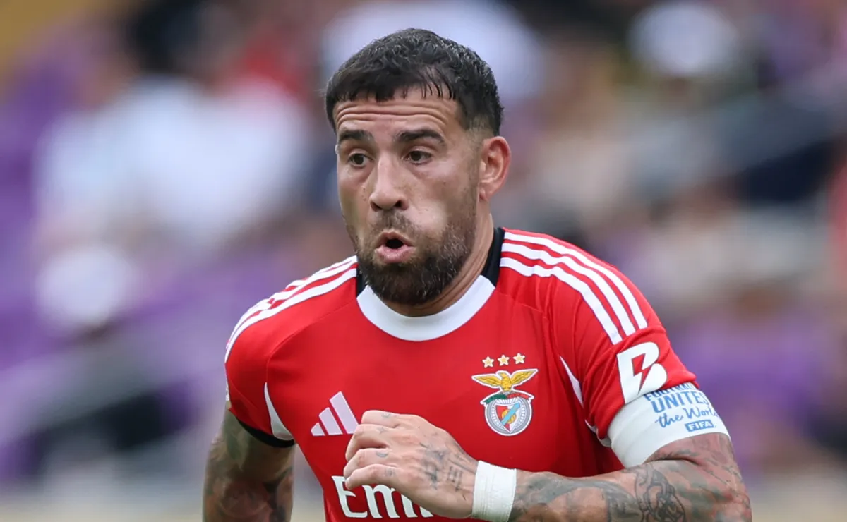 Otamendi continuará en Benfica por un año más.