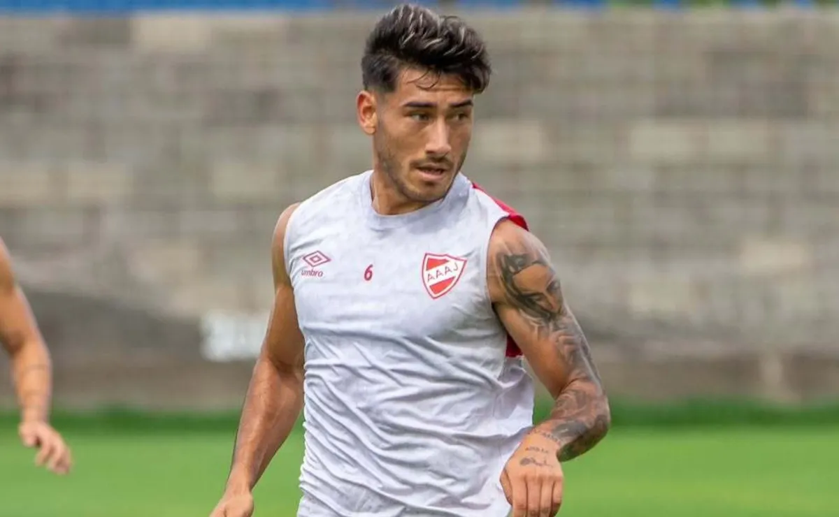 El lateral, a punto de viajar al fútbol de Rusia.