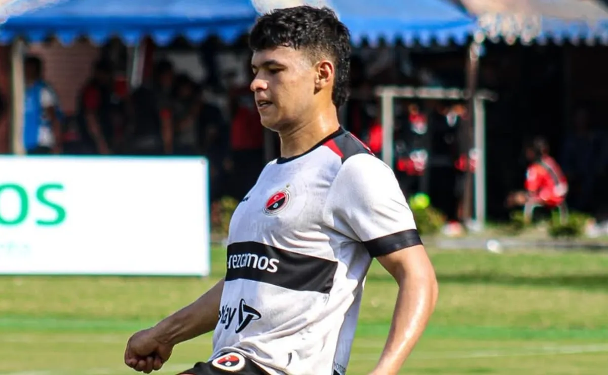Cómo sigue la situación del delantero.