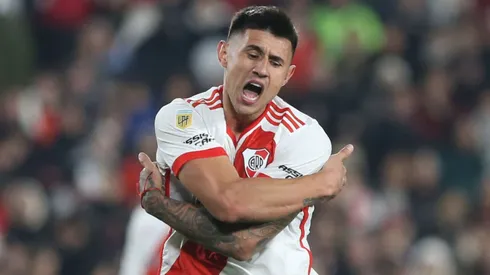 Vienen por Bareiro y River busca venderlo.