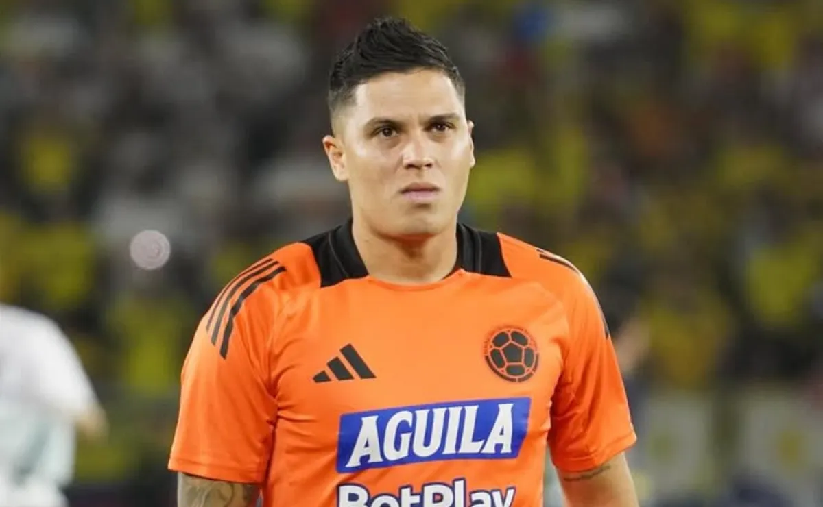 El colombiano recibió llamados desde su país.