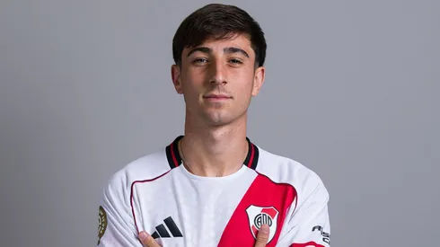 Dadín sigue esperando su debut en Primera.