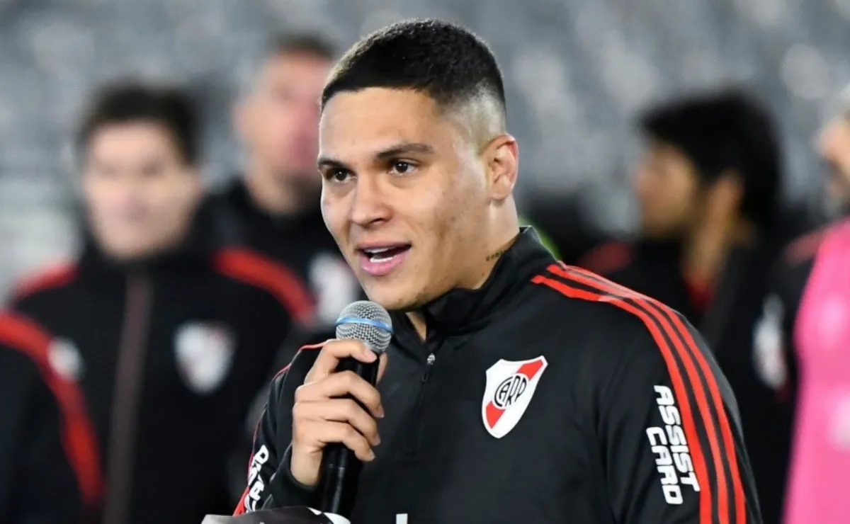 Quintero espera definir su futuro.