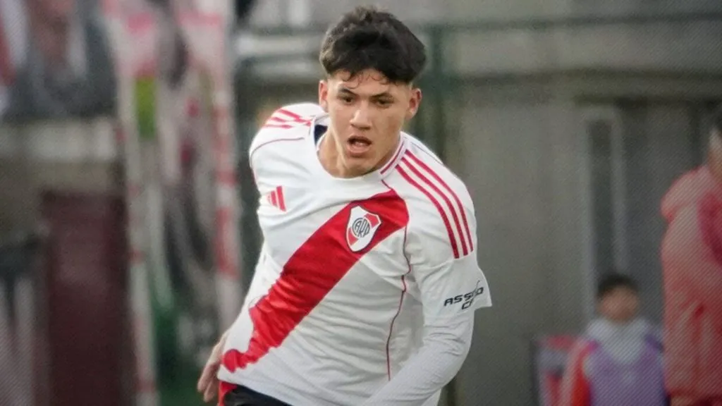 Juan Cruz Meza irá al banco vs. Platense