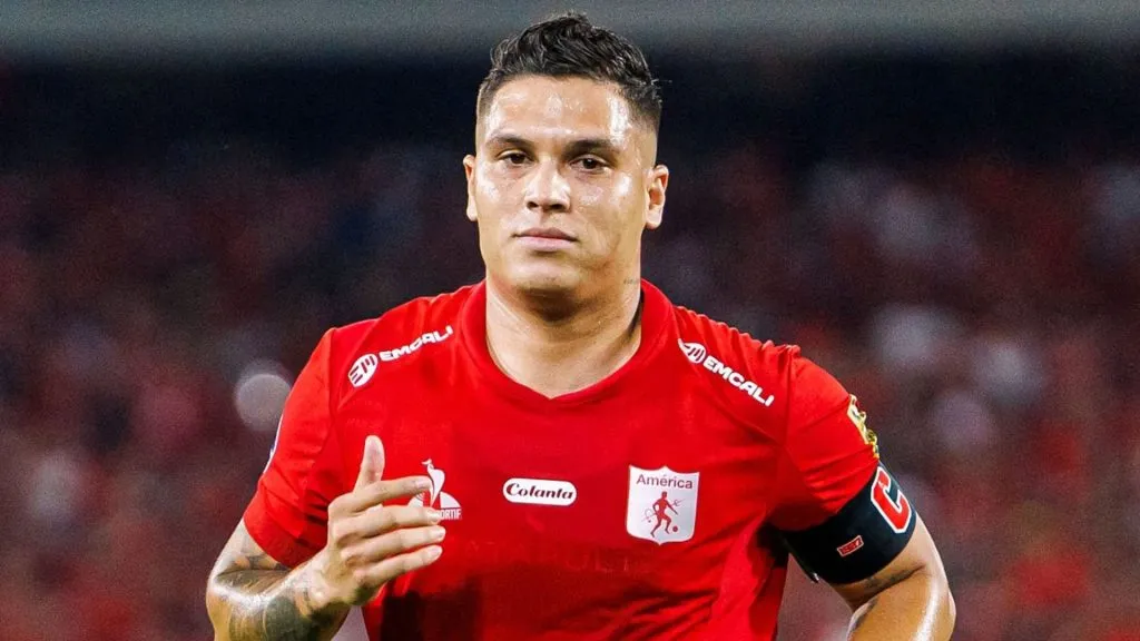 River comprará el pase de Juanfer Quintero.