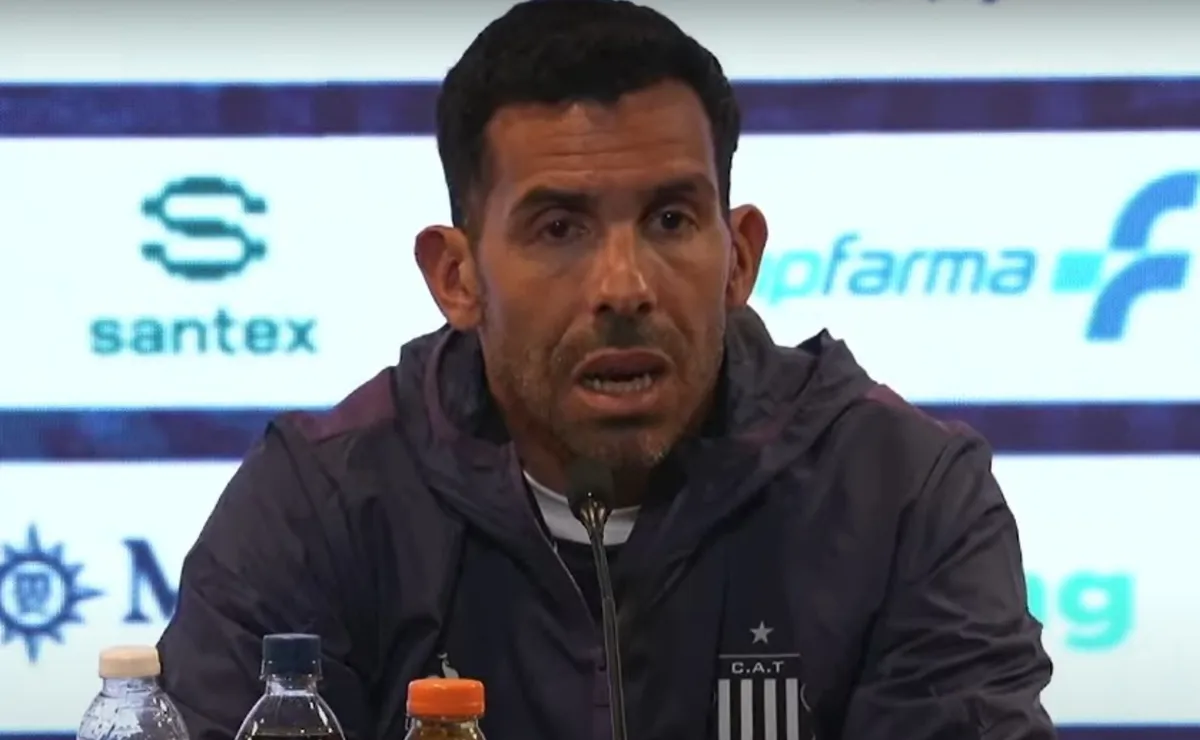 El DT de Talleres habló sobre ambos jugadores.