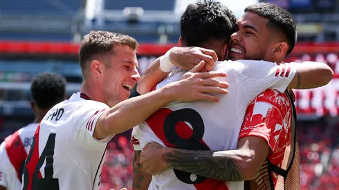 Los jugadores de River, a puro festejo.