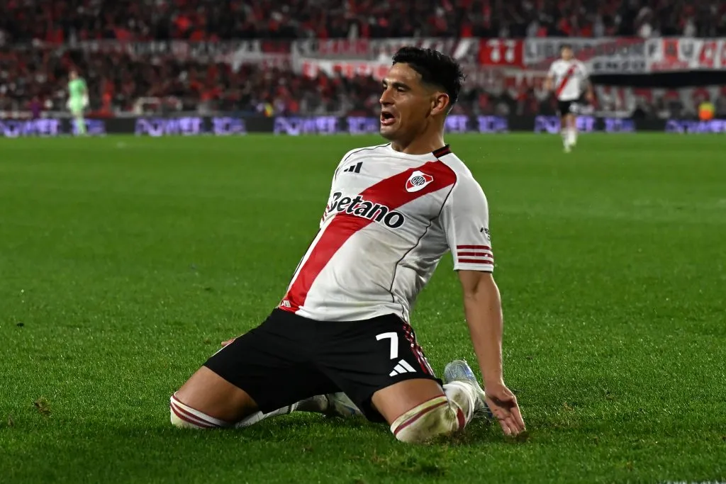 Maxi Salas vuelve a la titularidad después de su gran ingreso frente a Lanús.