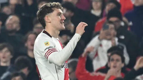 Facundo Colidio vuelve a la titularidad ante Racing.