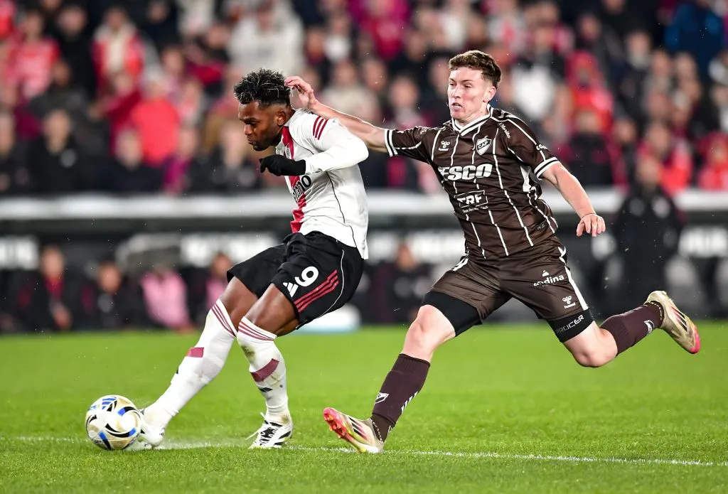 Borja metió el tercero de River. (Getty)