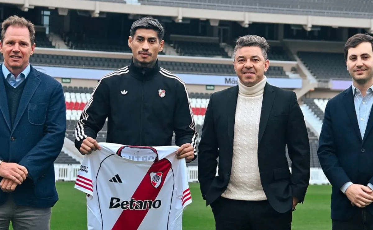 Portillo podría debutar ante Independiente.