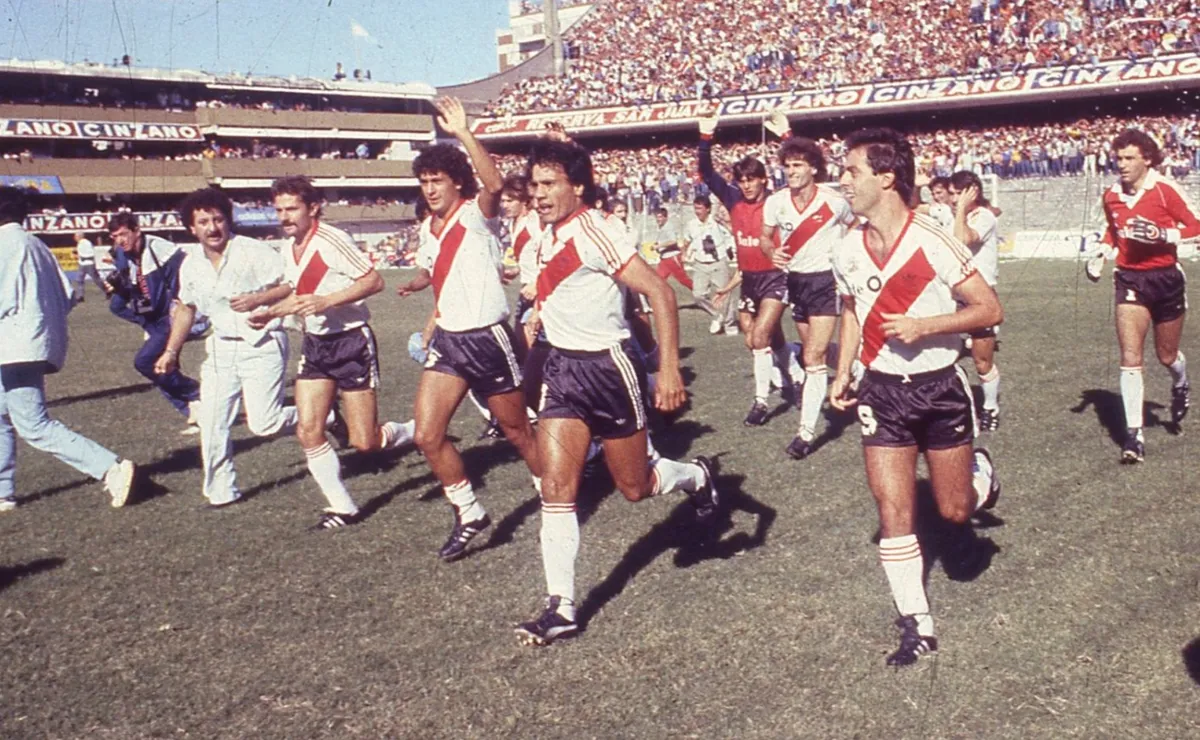 River dio una vuelta olímpica histórica en cancha de Boca.