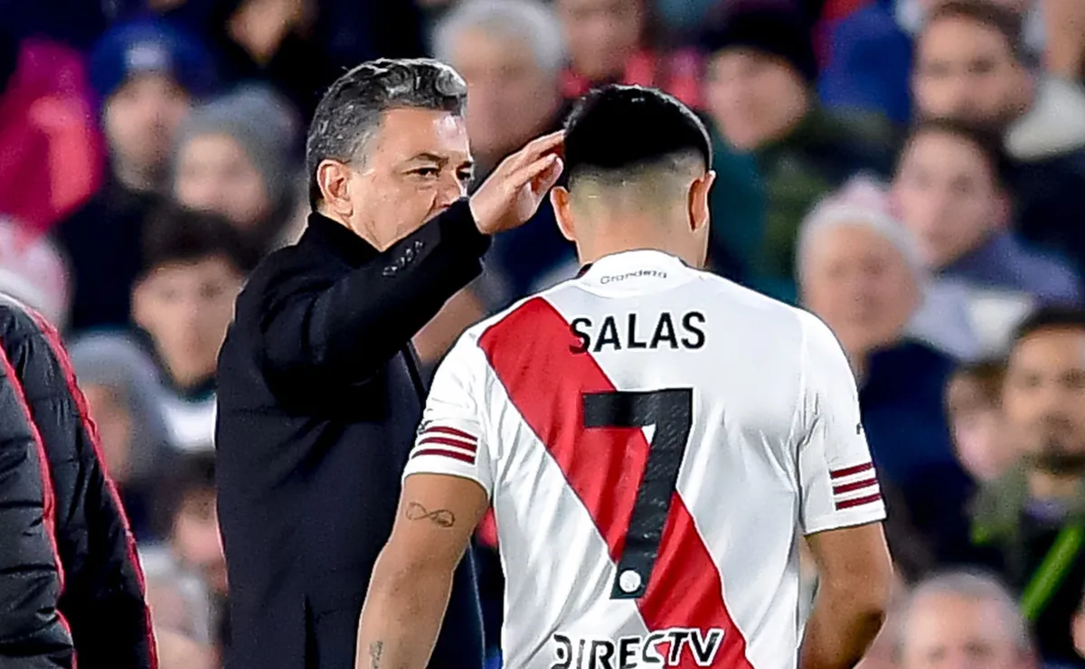 Gallardo habló de Salas.