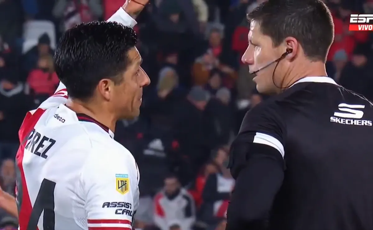 ¿Estuvo mal anulado? La polémica en el gol de Enzo Pérez con San Lorenzo
