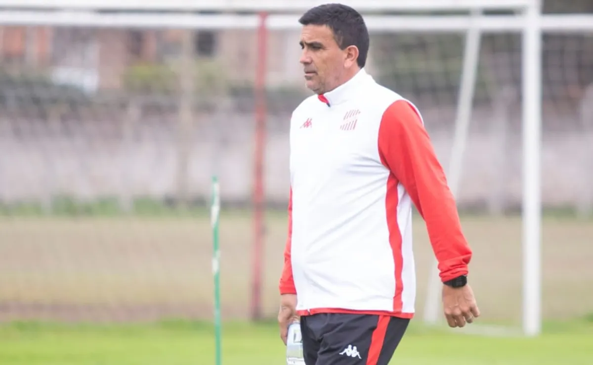 Campodónico, nuevo DT de San Martín de Tucumán, habló de River.