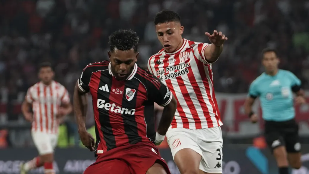 Borja tuvo otra noche para el olvido y no pudo convertir.